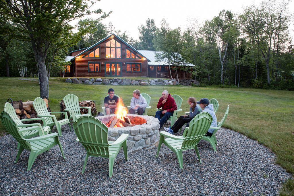 Lake Parlin Lodge & Cabins West Forks Exterior photo