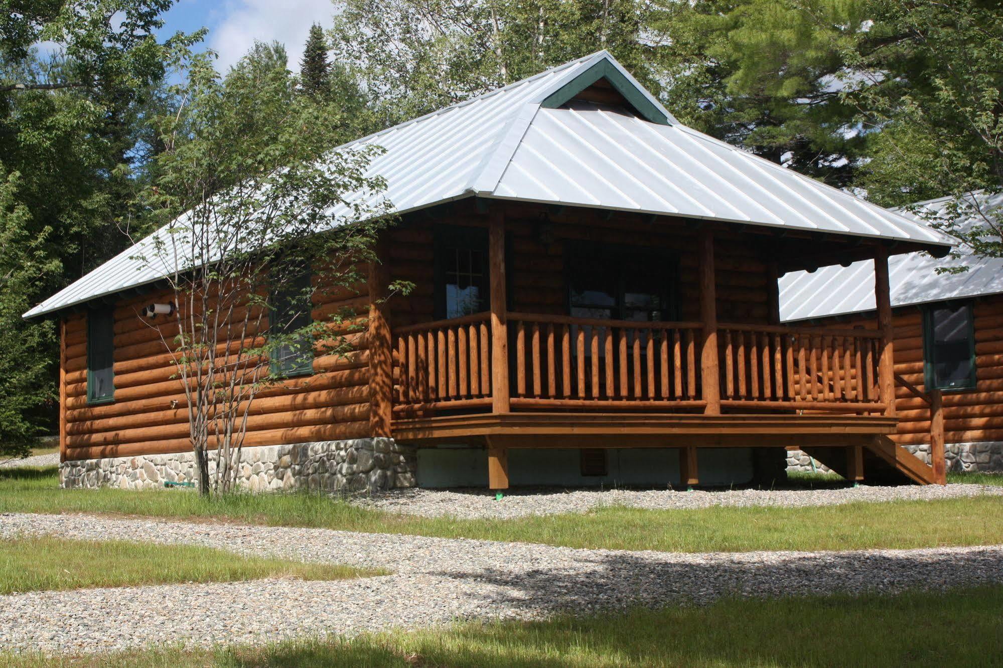 Lake Parlin Lodge & Cabins West Forks Exterior photo